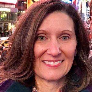 Meet your Posher, Gina